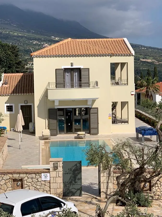 Villa Latos Lourdata