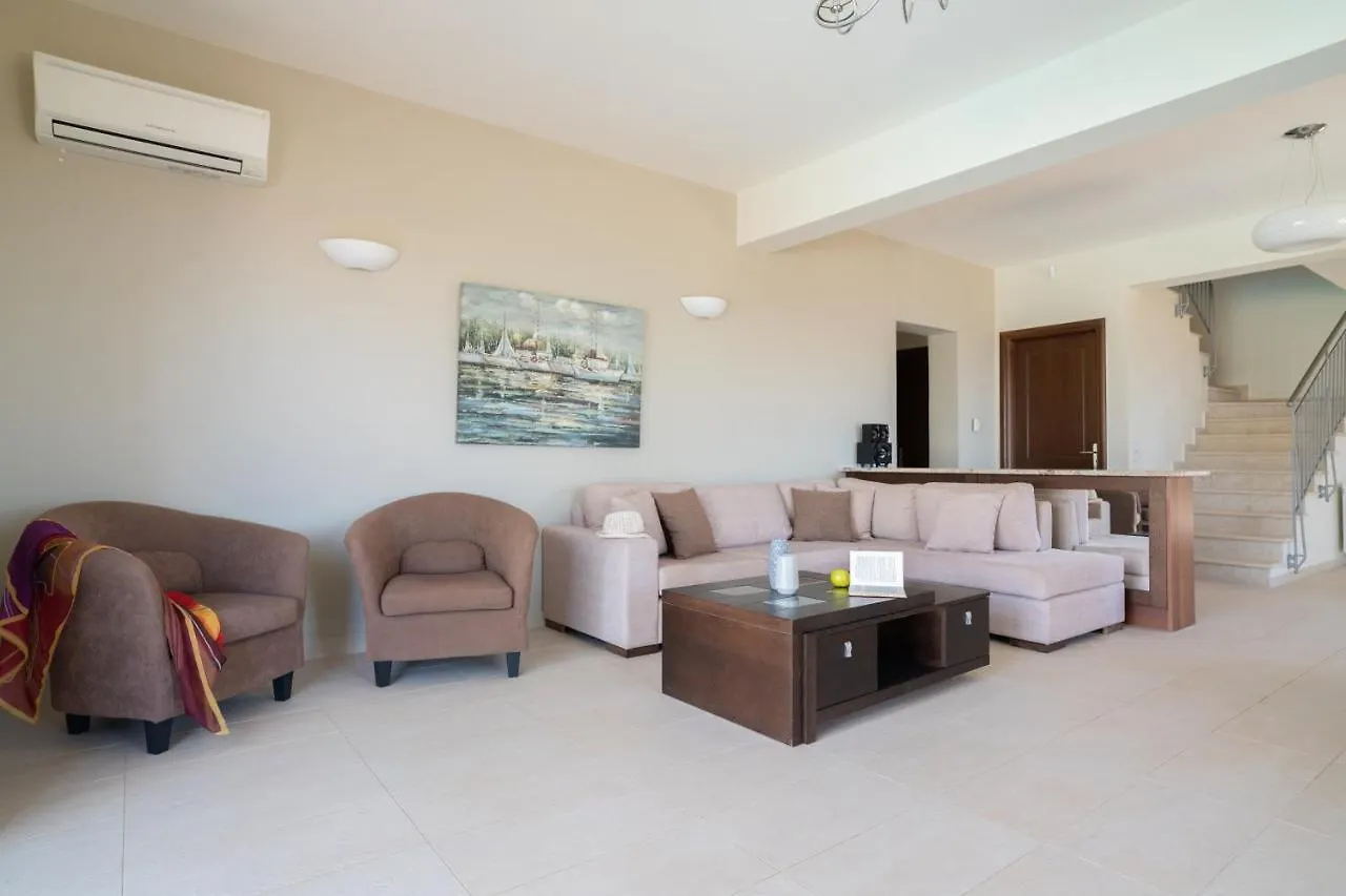 Villa Latos Lourdata  0*, Lourdata (Kefalonia)
